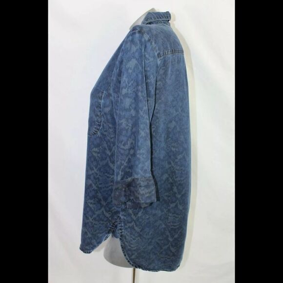 Cloth & Stone Button Front Denim Chambray Shirt Blue 3/4 Sleeve Size Medium - Picture 2 of 8